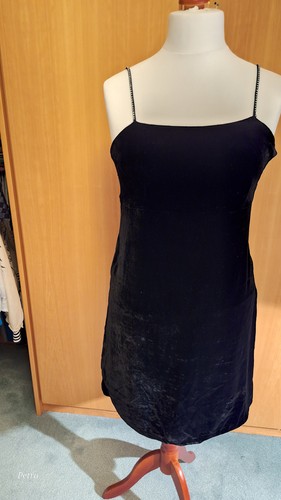 Samtkleid kurz schwarz - samtkleid,,