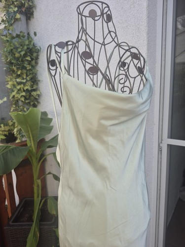 Luftiges abendkleid mit tiefem - luftiges,