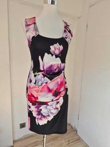 Elegantes damenkleid mit - damenkleid,