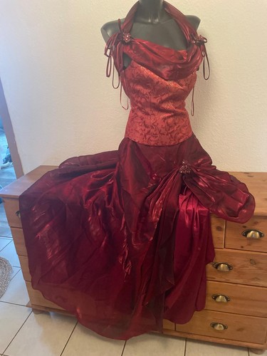 Abendkleid abiye von - /, nehir