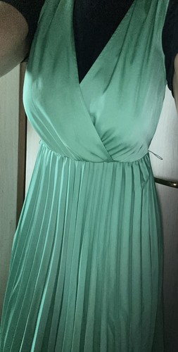 Schönes grünes abendkleid - schönes,